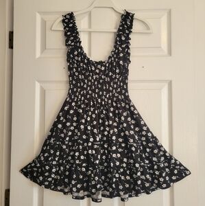 Urban Outfitters Black Floral Dress - medium